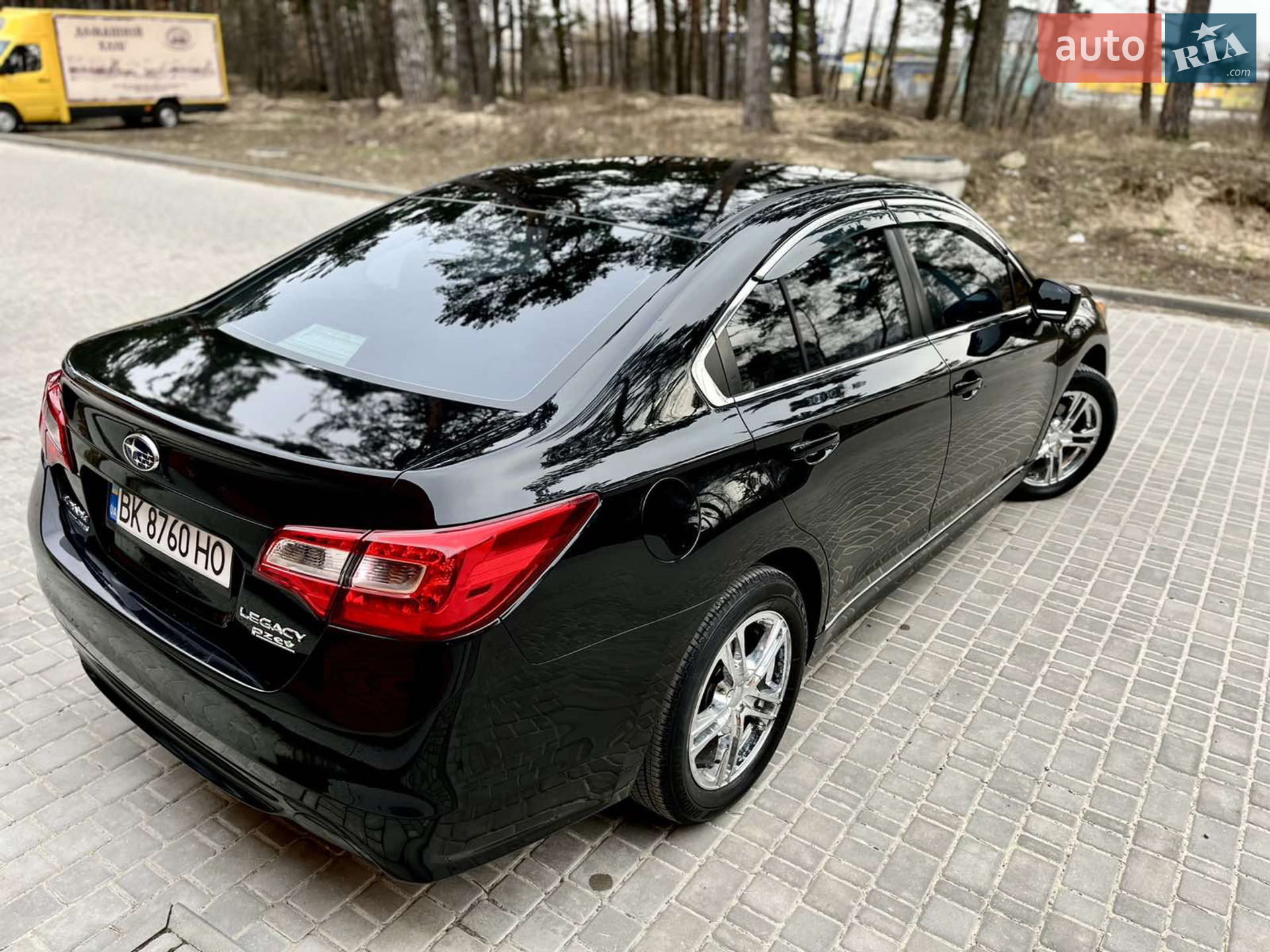 2016 Subaru Legacy - мініатюра 12