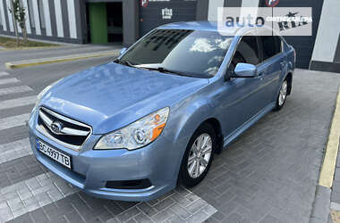 Subaru Legacy 2011