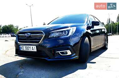 Седан Subaru Legacy 2018 в 