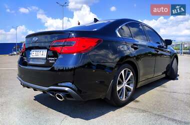 Седан Subaru Legacy 2018 в 