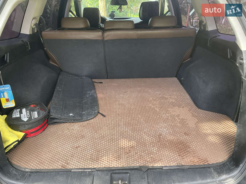 Універсал Subaru Legacy 2010 в Калуші