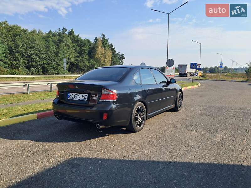 Седан Subaru Legacy 2009 в 