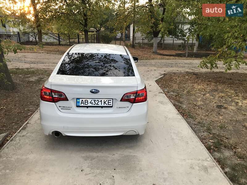 Седан Subaru Legacy 2015 в Новому Бузі