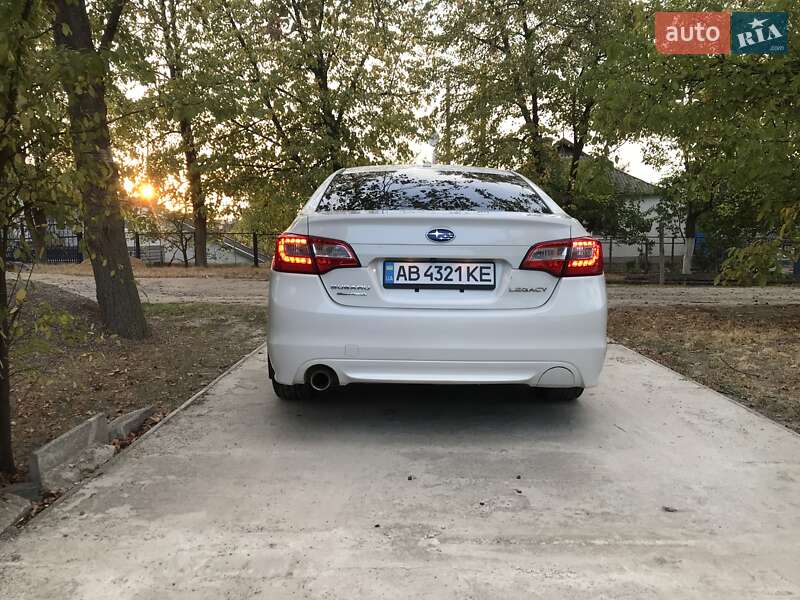 Седан Subaru Legacy 2015 в Новому Бузі