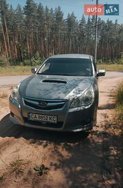 Універсал Subaru Legacy 2010 в Черкасах