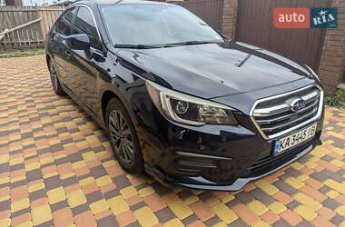 Седан Subaru Legacy 2018 в Киеве