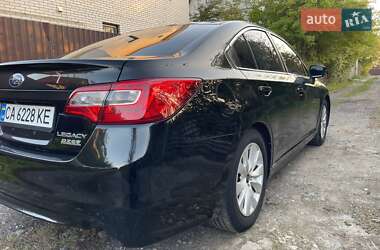 Седан Subaru Legacy 2017 в Киеве