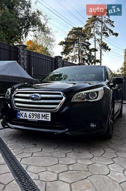 Седан Subaru Legacy 2015 в Киеве