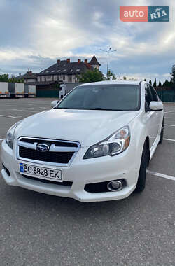 Седан Subaru Legacy 2013 в Львове