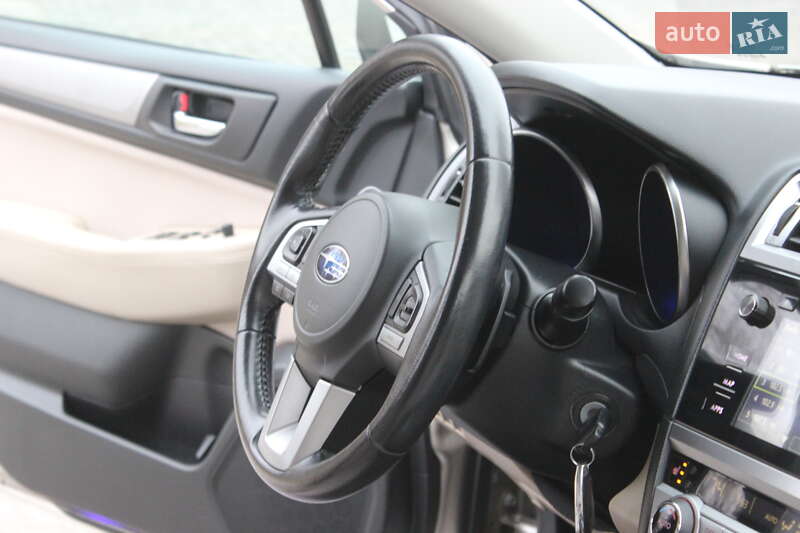 Седан Subaru Legacy 2014 в Днепре