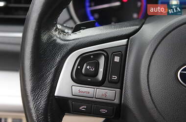 Седан Subaru Legacy 2014 в 
