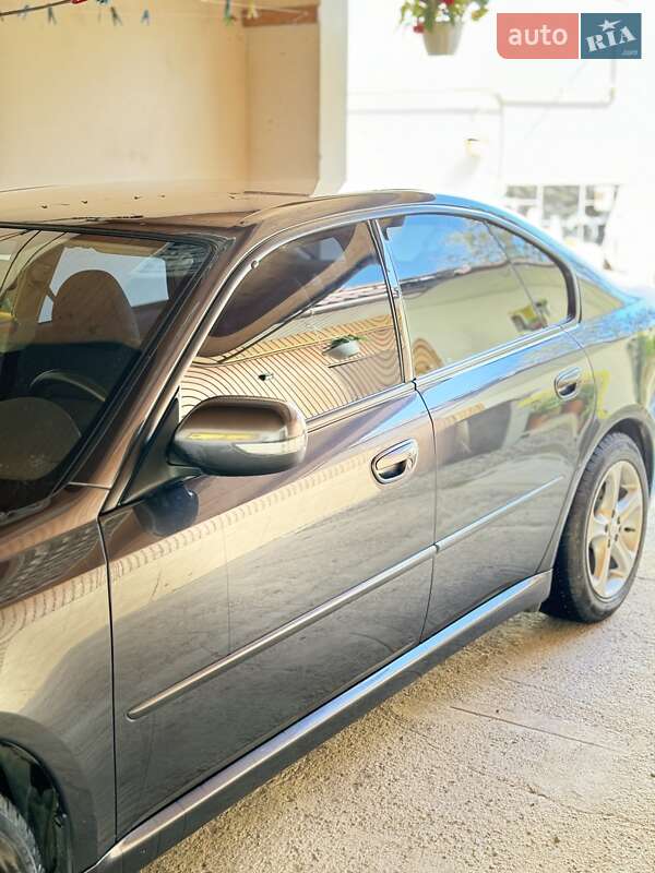 Седан Subaru Legacy 2006 в Тячеве