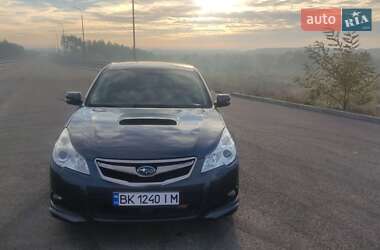 Седан Subaru Legacy 2010 в Ровно