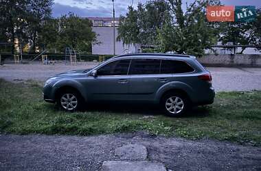 Универсал Subaru Legacy 2011 в 