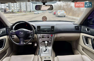 Седан Subaru Legacy 2005 в Киеве