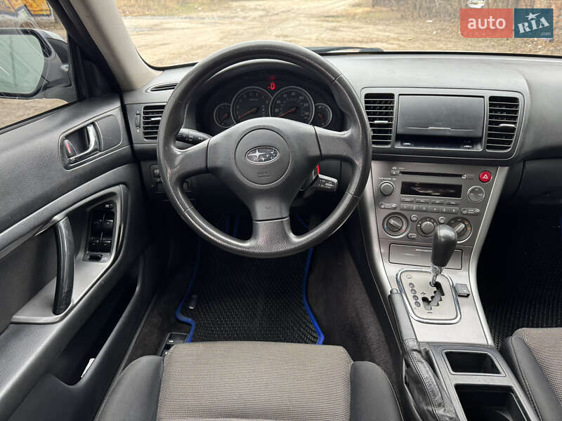Седан Subaru Legacy 2006 в Харькове