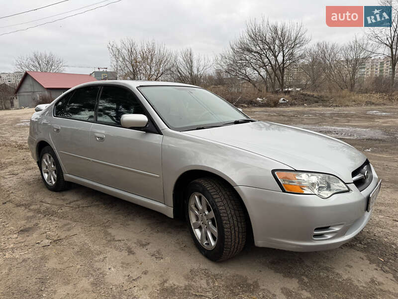 Седан Subaru Legacy 2006 в Харькове
