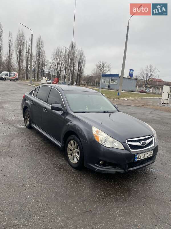 Седан Subaru Legacy 2012 в Киеве