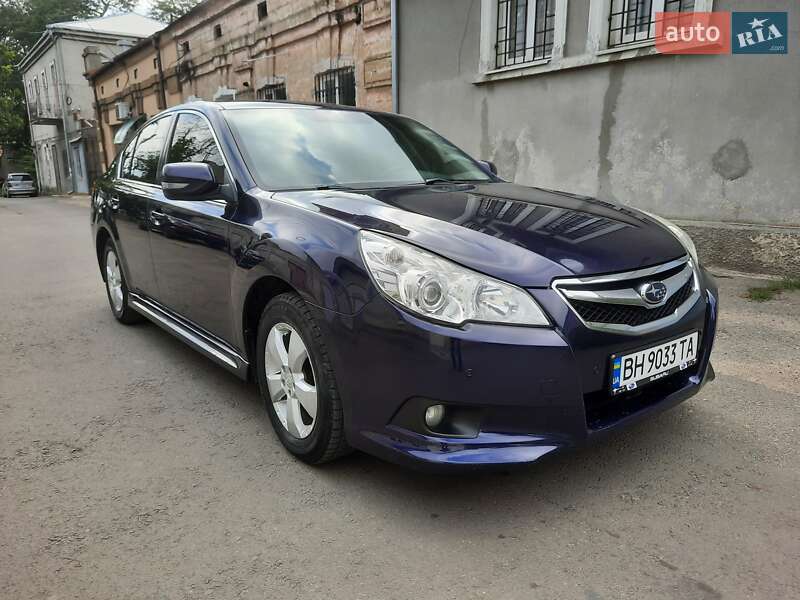 Седан Subaru Legacy 2010 в Одессе