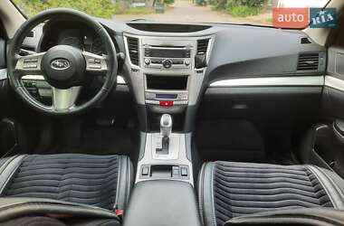 Седан Subaru Legacy 2010 в 