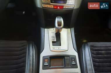 Седан Subaru Legacy 2010 в 