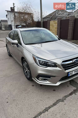 Седан Subaru Legacy 2018 в Днепре