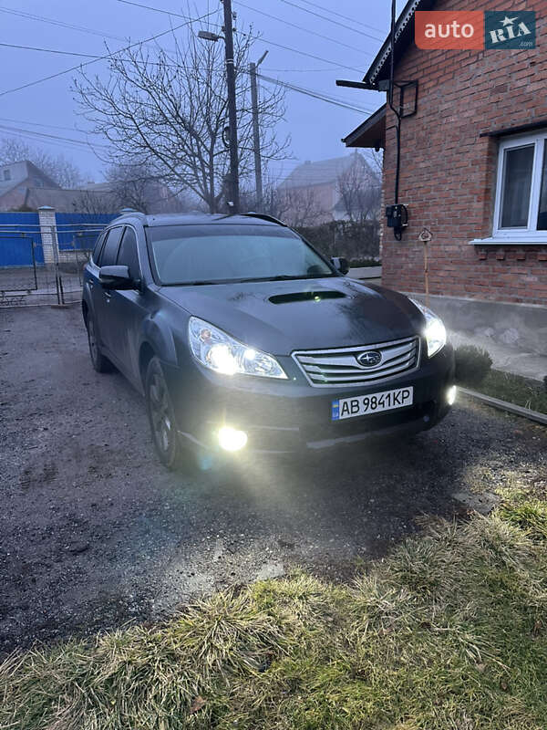 Универсал Subaru Legacy 2010 в Виннице