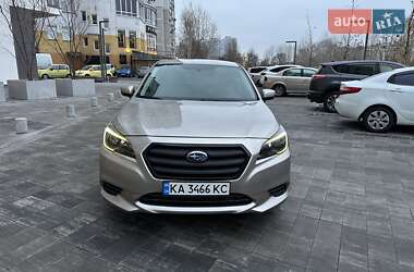 Седан Subaru Legacy 2014 в Киеве