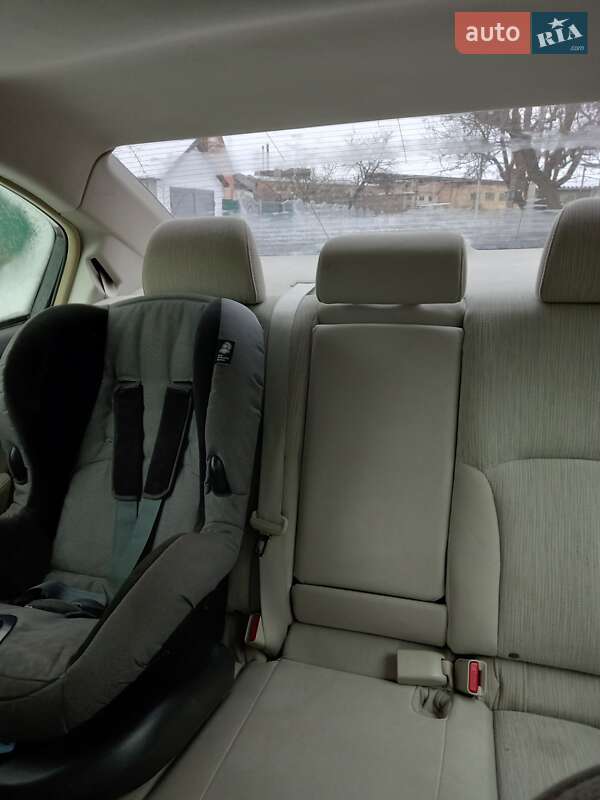 Седан Subaru Legacy 2012 в Фастове