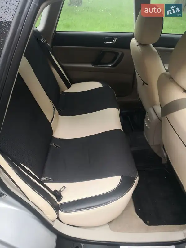 Subaru Legacy 2004