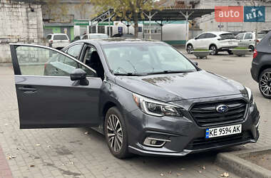 Седан Subaru Legacy 2018 в Дніпрі