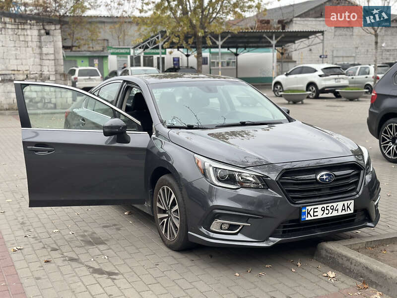 Subaru Legacy 2018