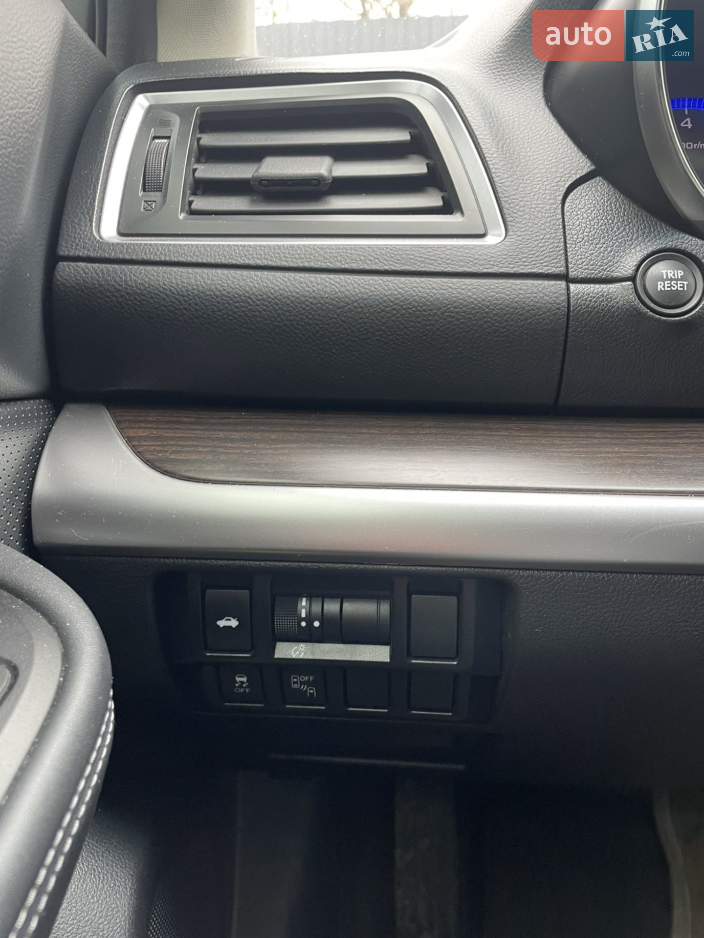 2014 Subaru Legacy - мініатюра 5