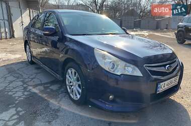 Седан Subaru Legacy 2010 в Днепре