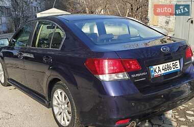 Седан Subaru Legacy 2010 в Днепре