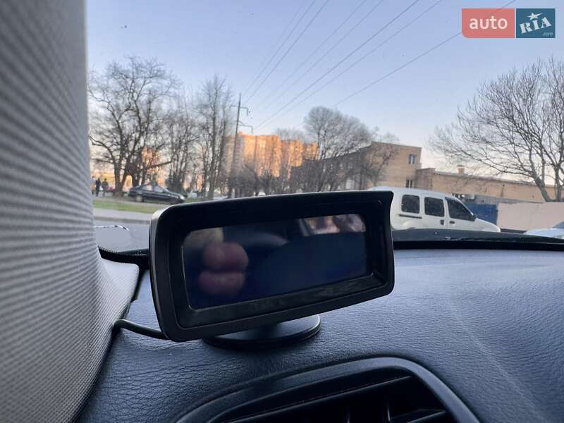 Седан Subaru Legacy 2006 в Одессе фото 44 Седан Subaru Legacy 2006 в Одессе