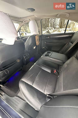 Седан Subaru Legacy 2015 в 