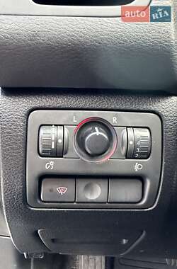 Седан Subaru Legacy 2005 в 