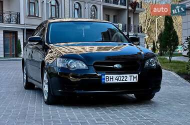 Седан Subaru Legacy 2005 в 