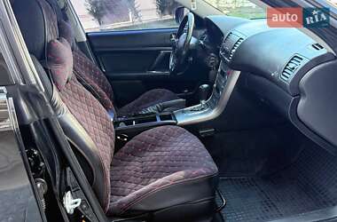 Седан Subaru Legacy 2005 в 