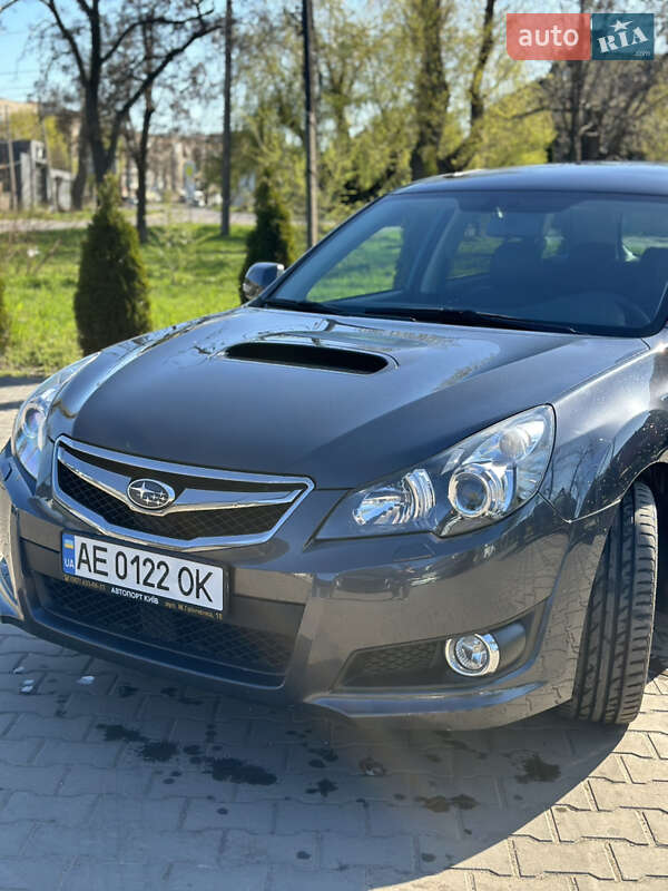 Универсал Subaru Legacy 2011 в Кривом Роге