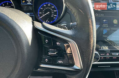 Седан Subaru Legacy 2018 в 