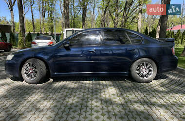Седан Subaru Legacy 2004 в 
