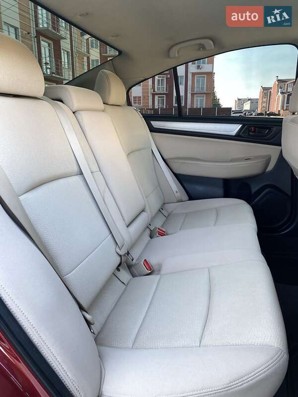 Седан Subaru Legacy 2018 в Києві