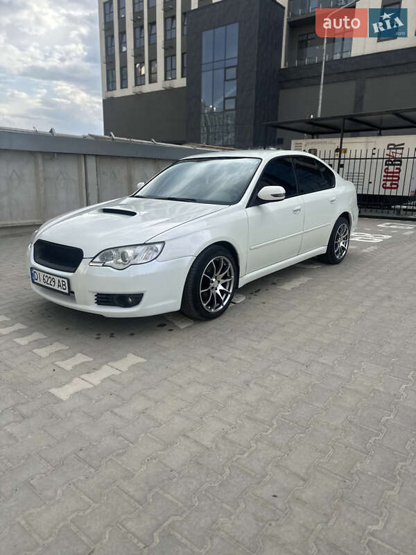 Subaru Legacy 2004