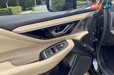 Седан Subaru Legacy 2022 в 