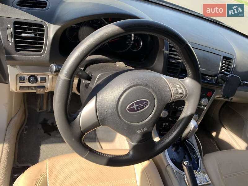 Седан Subaru Legacy 2007 в Киеве
