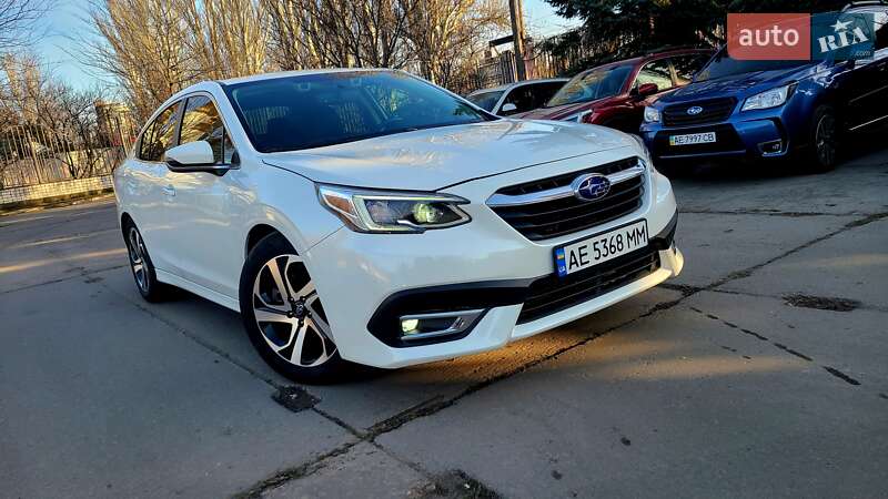 Subaru Legacy 2021