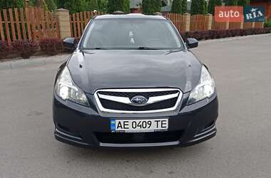 Седан Subaru Legacy 2012 в 
