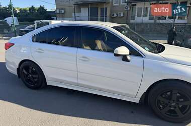 Седан Subaru Legacy 2017 в Днепре
